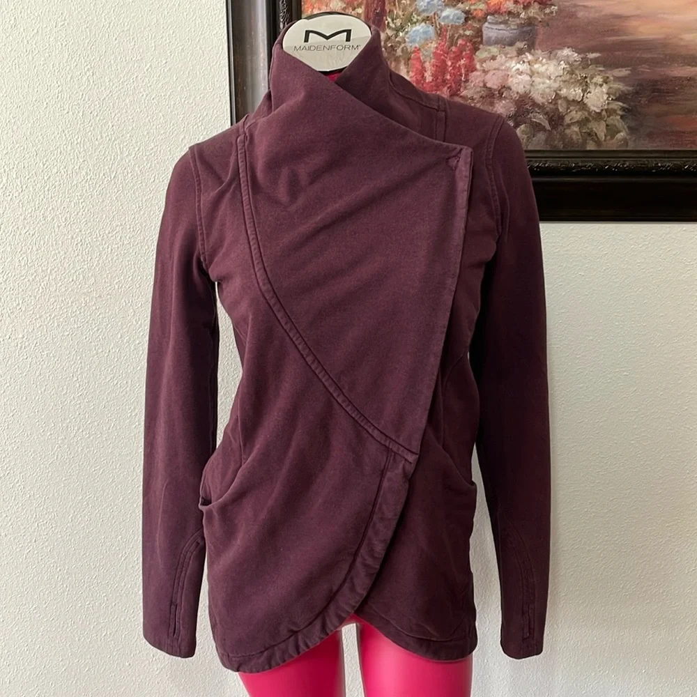 Lululemon That's A Wrap Heathered Bordeaux Drama Sweatshirt Jacket Snap Front 4